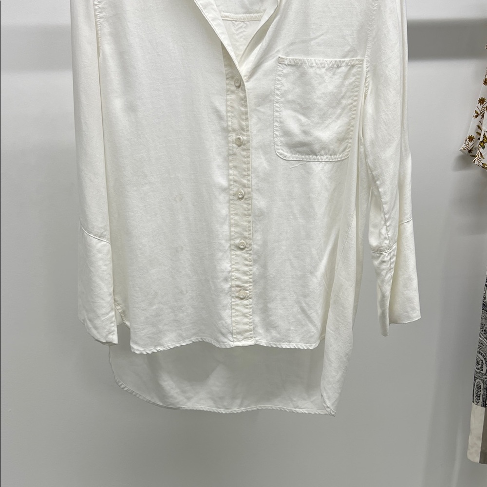 Bella Dahl Button-Down Shirt - Picture 3 of 7